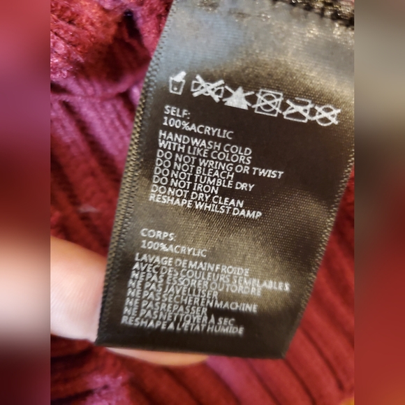 Francesca's Burgundy Corie Cable Cutout Swaeter - Picture 10 of 11